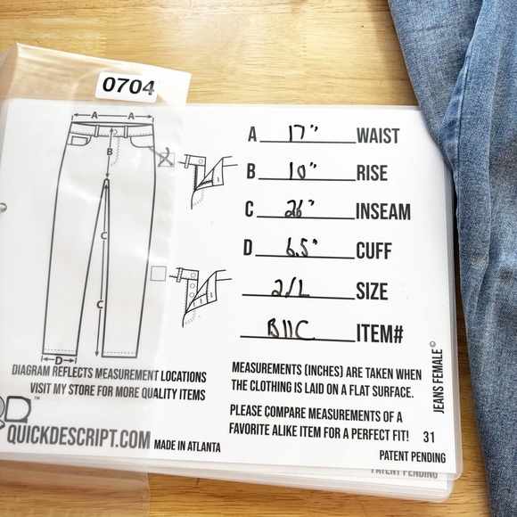 Chicos Girlfriend Slim Leg Ankle Jeans Size 2/L Rhinestone Cuffs Mid Rise‎ - Picture 2 of 9